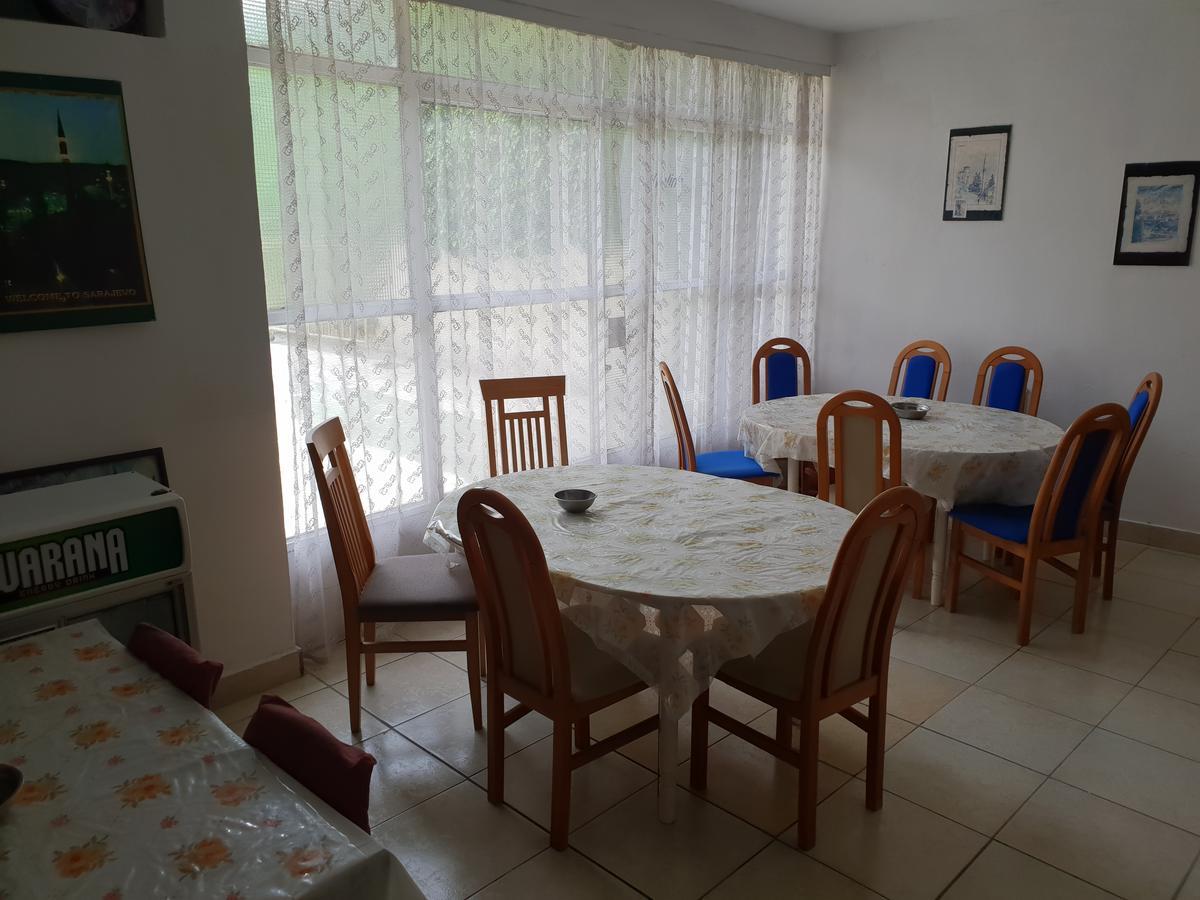 Hostel Gonzo Sarajevo Ngoại thất bức ảnh