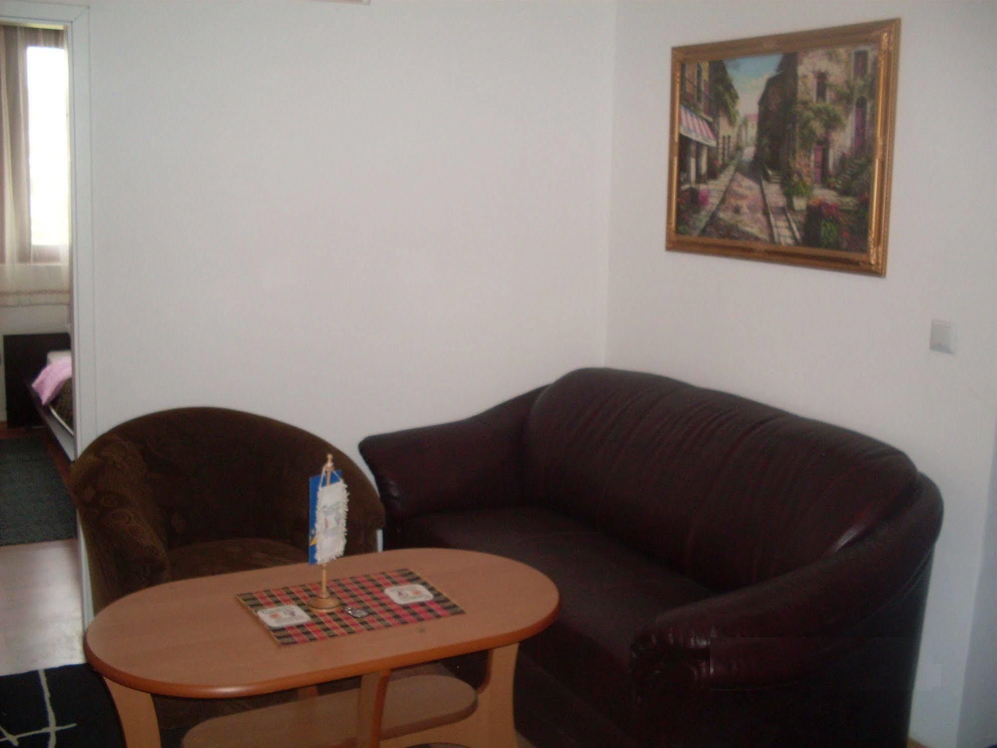 Hostel Gonzo Sarajevo Ngoại thất bức ảnh