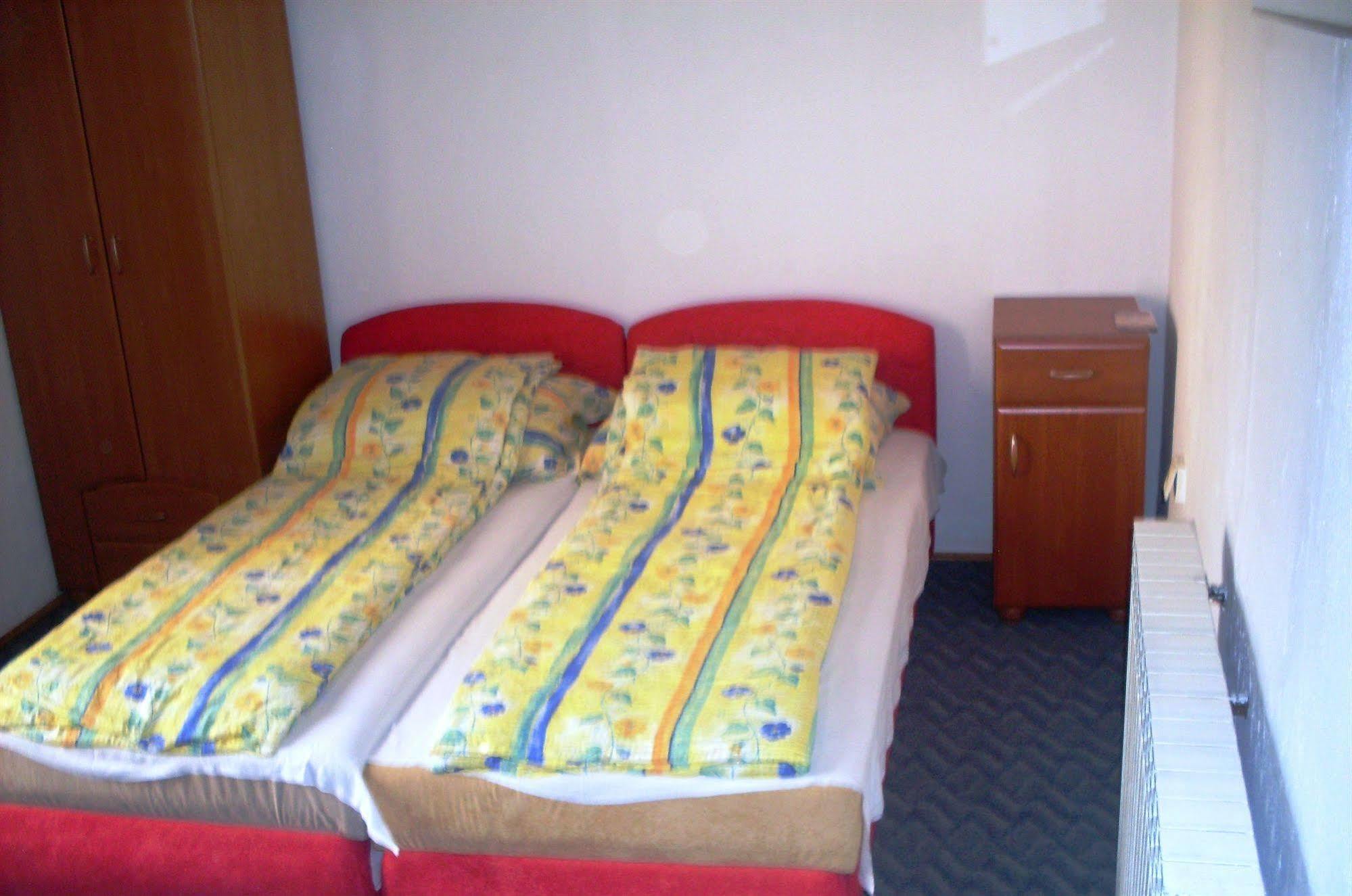 Hostel Gonzo Sarajevo Ngoại thất bức ảnh
